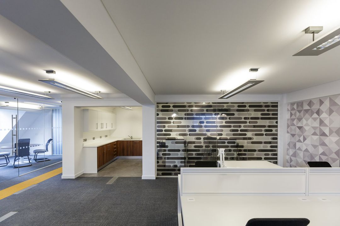 Adimus feature glass partition