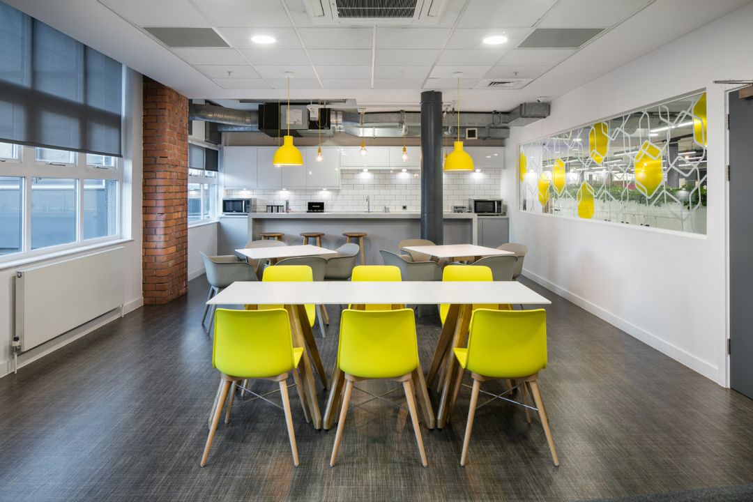 Car Finance 247 - 1st Floor Sales Kitchen Dining Space