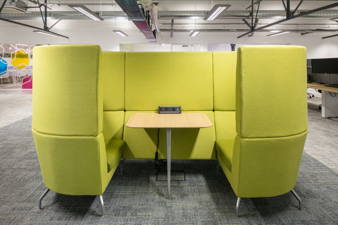 Car Finance 247 - 6th Floor 'Cwtch' Meeting and Collaboration Booths by Orangebox.