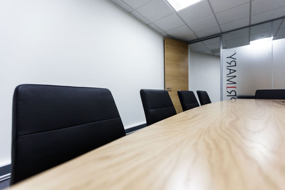 Sven oak veneer boardroom table with Sven Fulcrum F1 chairs